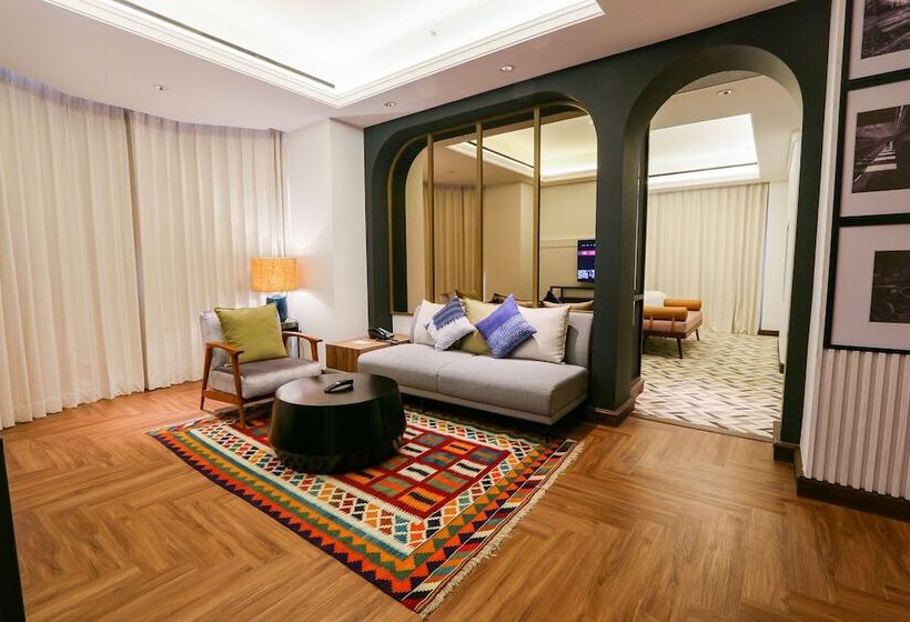 行政套房, Java Paragon Hotel & Residences