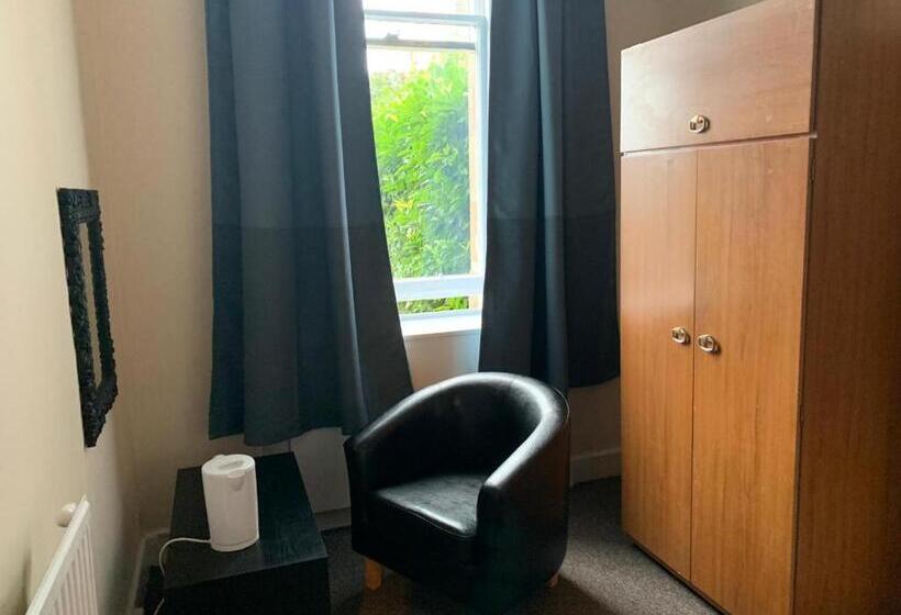חדר סטנדרד יחיד חדר אמבטיה משותף, Mayfair Guest House