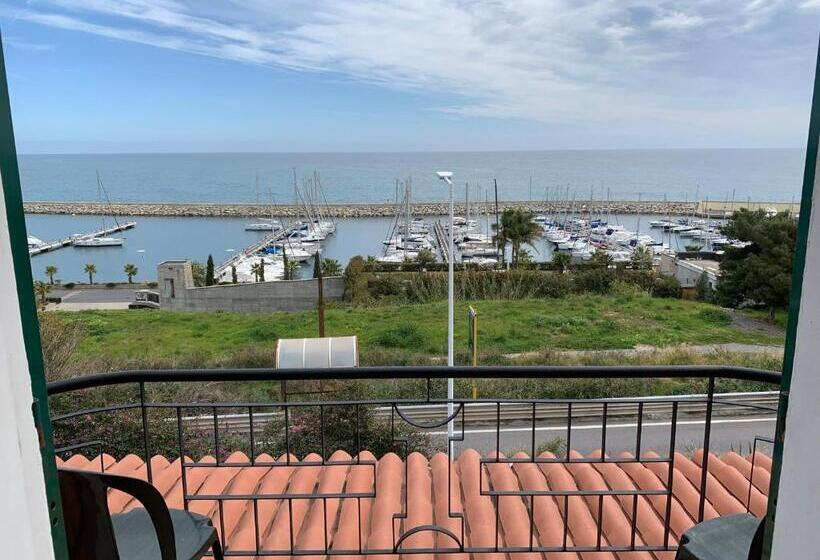 Номер Стандарт Вид на Море с Балконом, Baia Dei Gabbiani