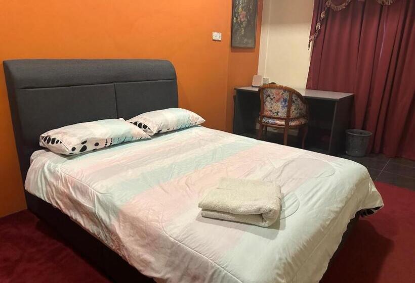 اتاق استاندارد با سرویس بهداشتی مشترک, Seladah Stay