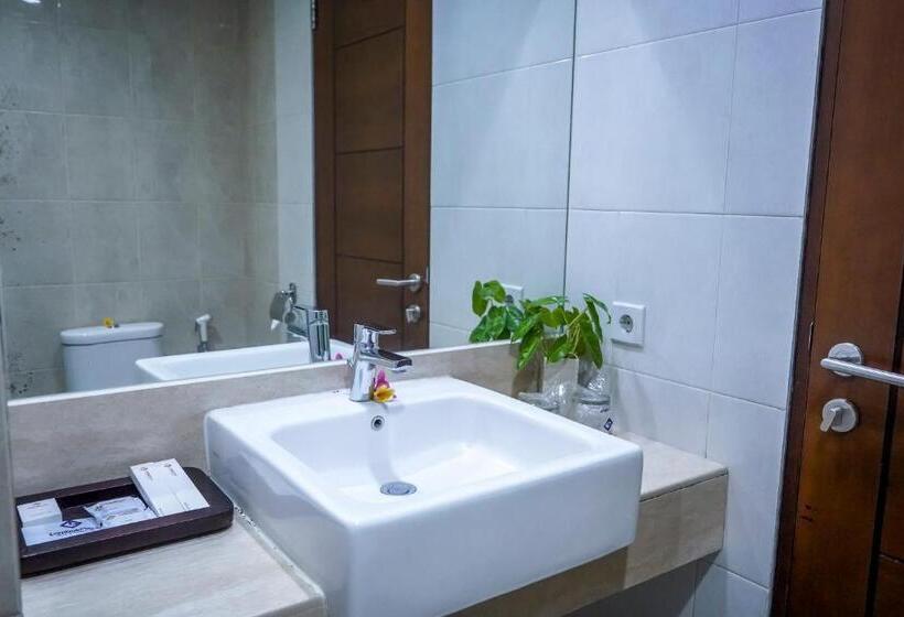 Standardrum King Size Säng, Lombok Plaza Hotel And Convention
