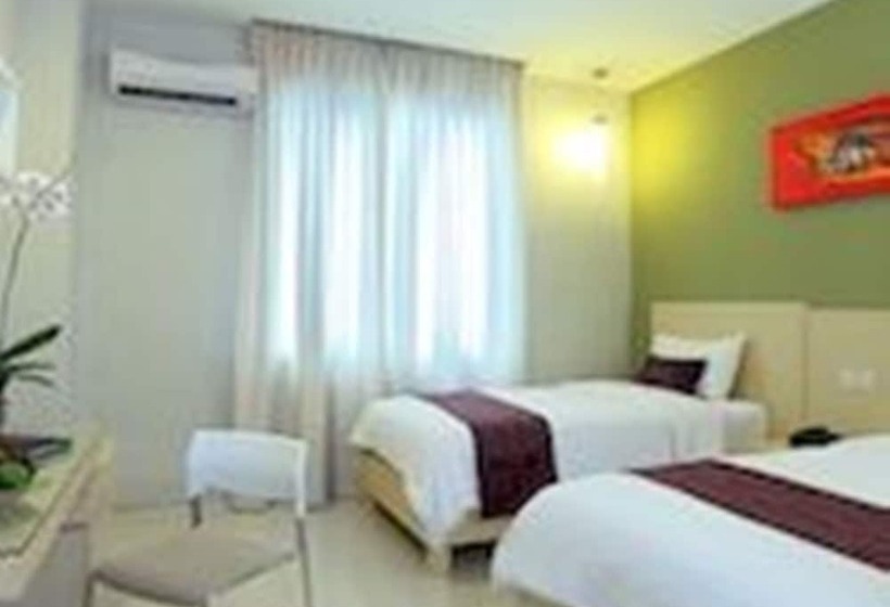 Номер Superior, Lombok Plaza Hotel And Convention