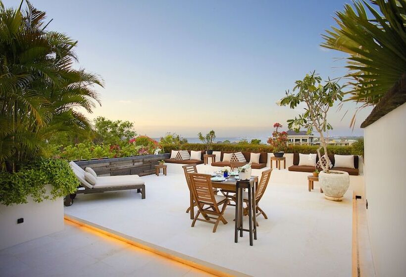 ویلا دلوکس 3 خوابه, Temple Hill Residence Villa