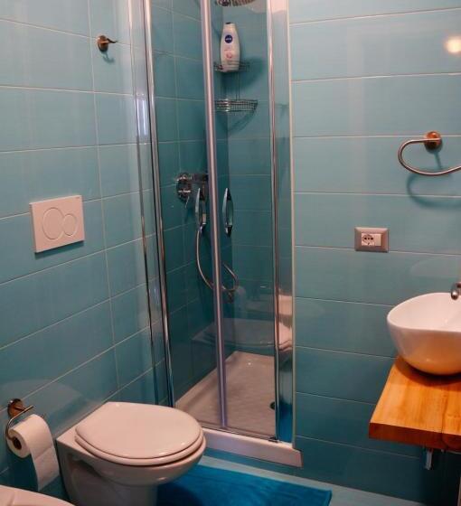 Standaard Vierpersoonskamer met Uitzicht op Zee, B&b Occhi Di Mare
