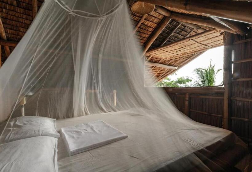 景色の見えるスタンダード４人部屋, Kookoo S Nest Eco Lodge