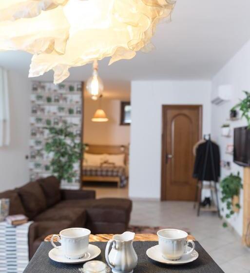 اتاق استاندارد, Loft Style Taverna