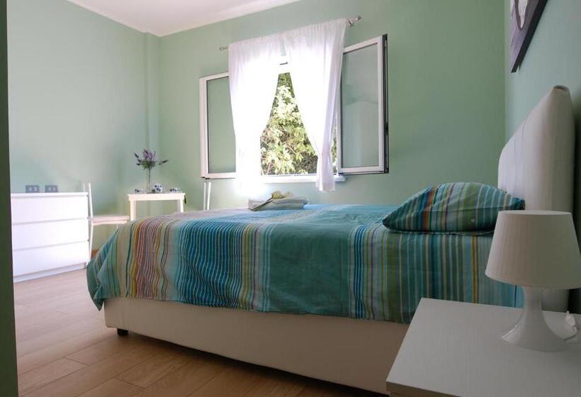 Номер Стандарт, Vacanze Romane Olgiata