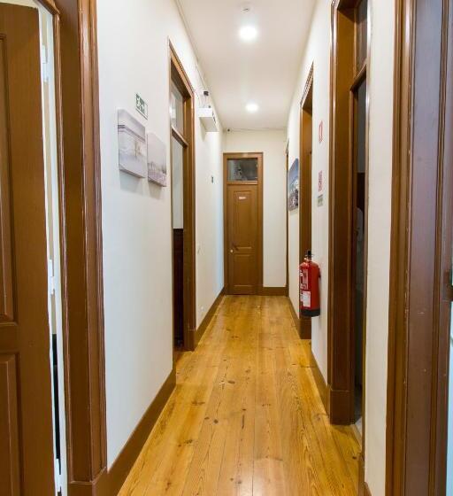 חדר אקונומי יחיד, Change The World Hostels   Cascais   Estoril