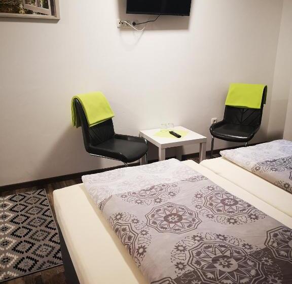 اتاق استاندارد, Pension Forstfeld Kassel
