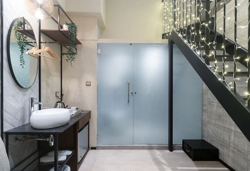 اتاق استاندارد, Harbour Ville Hotel   Hamilton