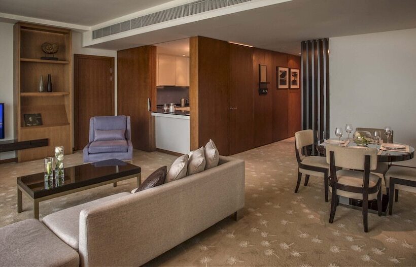 Апартаменты 3 Спальни, Intercontinental Residence Suites Dubai Festival City, An Ihg