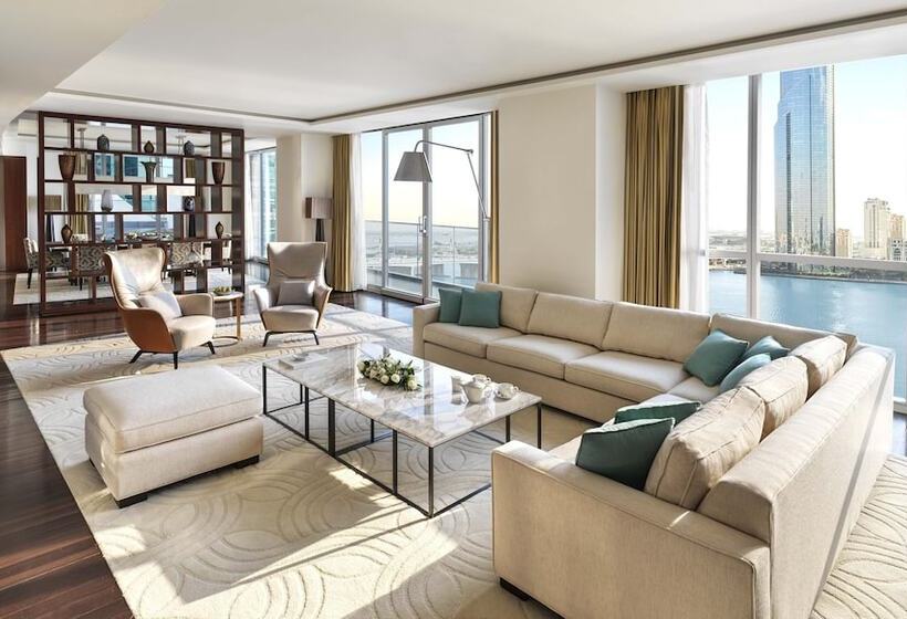 Апартаменты 3 Спальни, Intercontinental Residence Suites Dubai Festival City, An Ihg