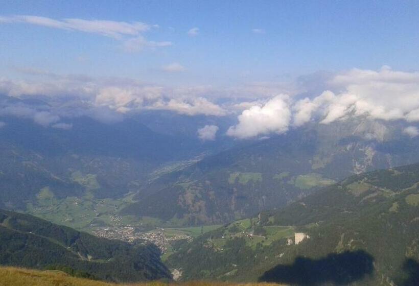 Апартаменты 3 Спальни, Obertimmeltaler