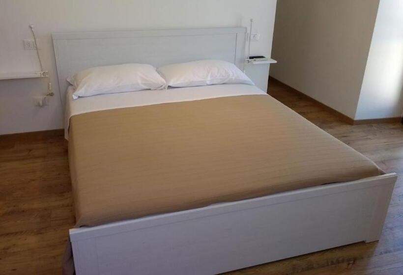 اتاق استاندارد با تخت بزرگ, Camere Calocci