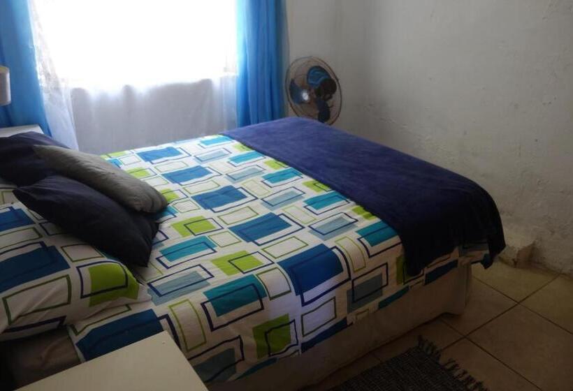 Бунгало Стандарт Вид на Море, Eagles Nest Hostel Plus Self Catering Private Units