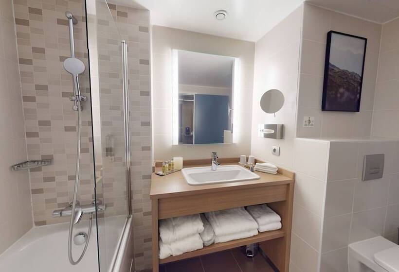 اتاق استاندارد تودرتو, Doubletree By Hilton Lyon Eurexpo & Spa