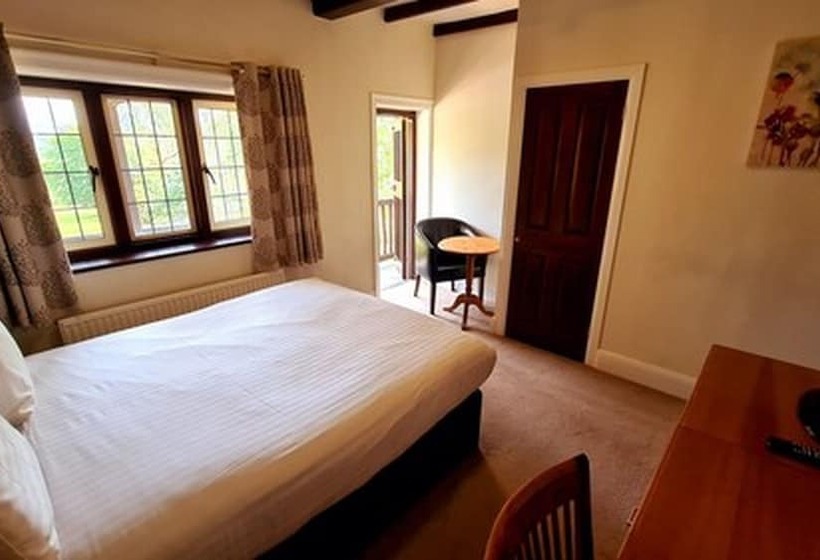 スーペリアールーム, Farnham House