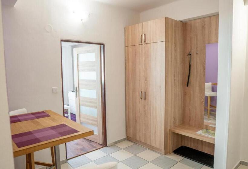 Апартаменты 1 Спальня, Penzion Staré Louny