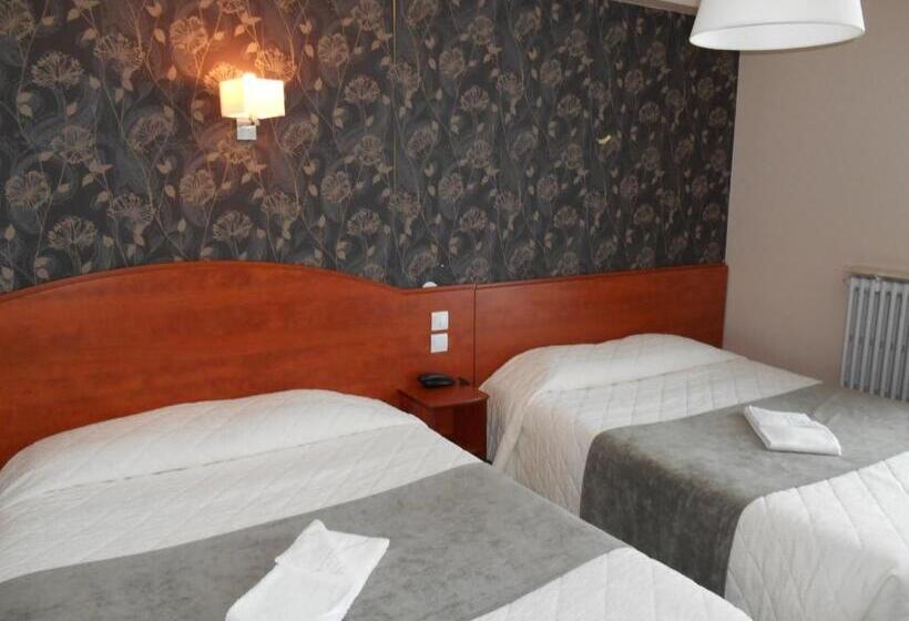Cameră Familiară, Hôtel Le Rupella