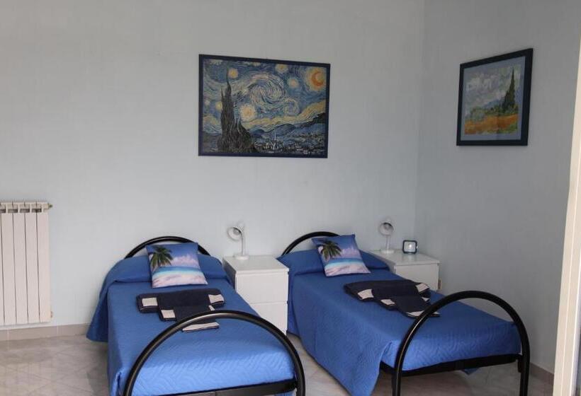 Номер Стандарт, B&b Il Moai