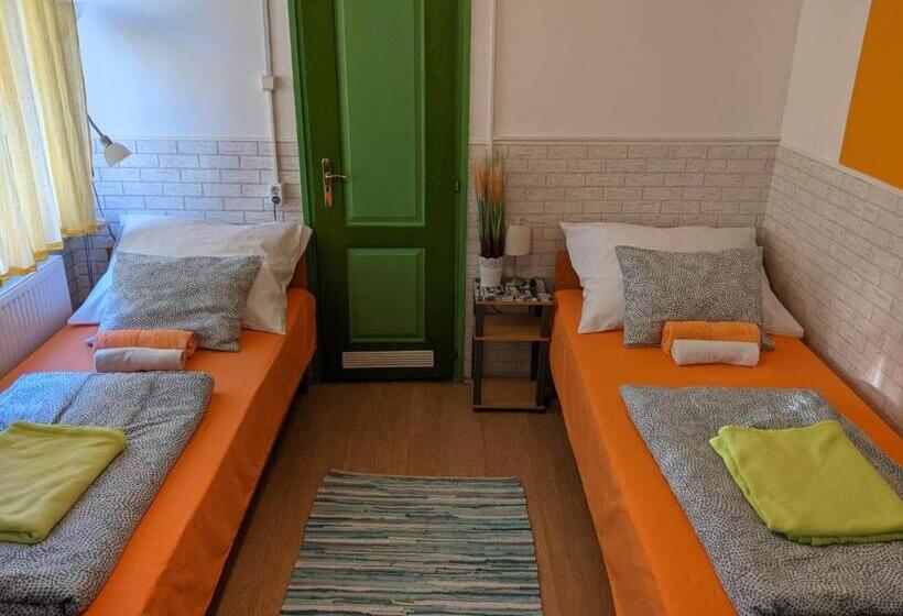 اتاق استاندارد, Brindza Vendégház