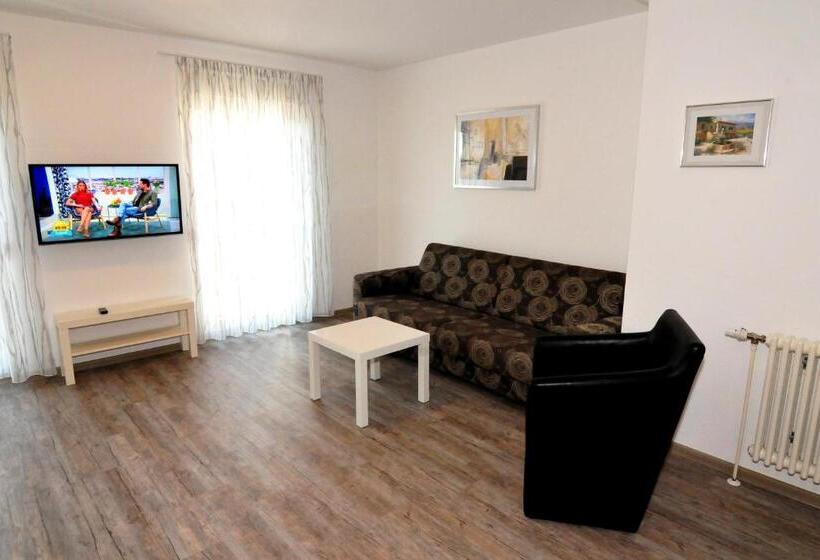 Апартаменты 1 Спальня, Apartments Sunny Place