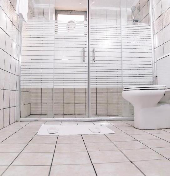 استودیوی لوکس, Barakat Hotel Apartments