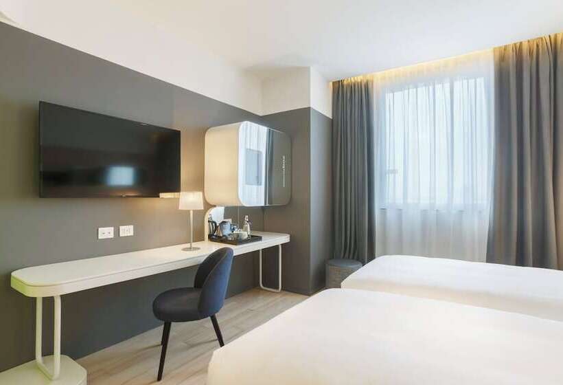 StandaardKamer, Voco Milan Fiere, An Ihg