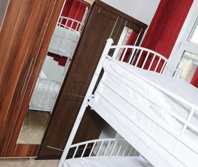 Трехместный Номер Deluxe, Abercorn House   Hostel