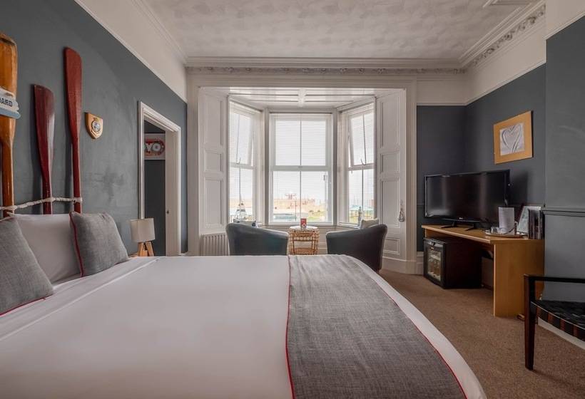 اتاق لوکس, Oyo Pier Hotel Rhyl