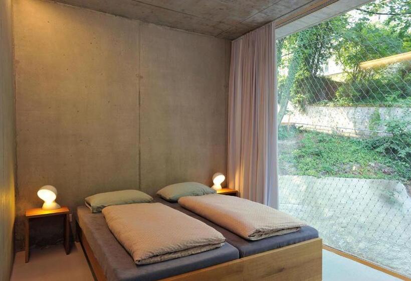 Номер Стандарт, Basel Youth Hostel