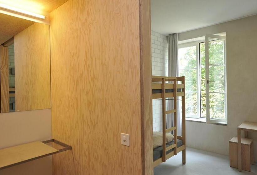 Номер Стандарт Индивидуальный Совместная Ванная, Basel Youth Hostel