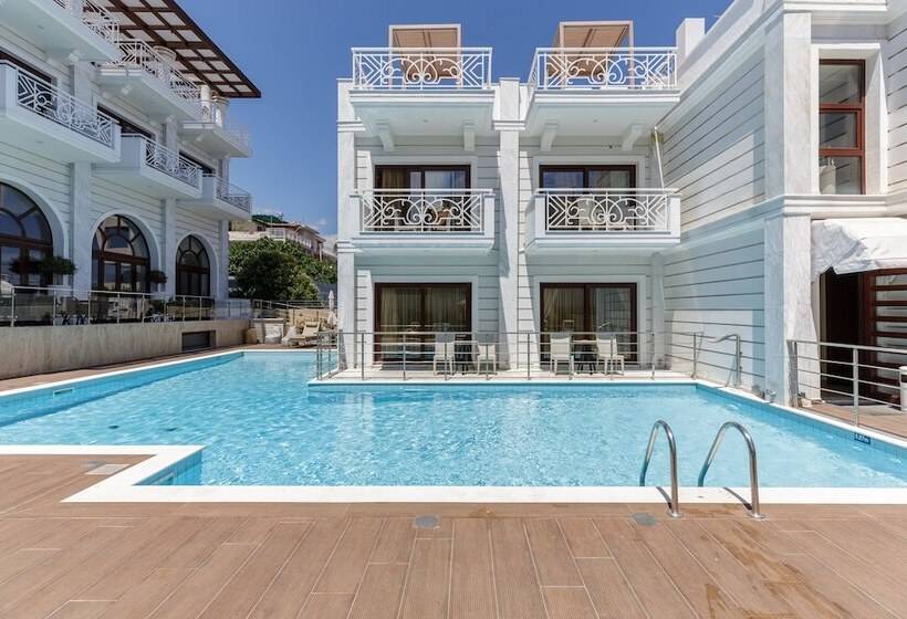 Люкс Повышенной Комфортности, Diverso Platamon, Luxury Hotel & Spa