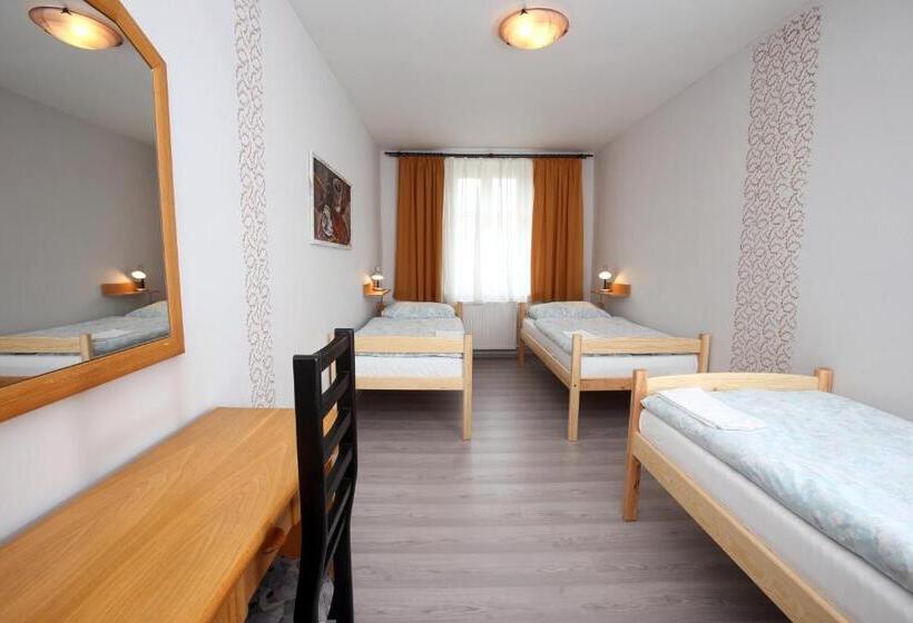 آپارتمان سوپریور 1 خوابه, Hostel Dakura