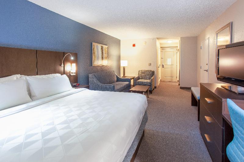 Люкс Кровать Кинг, Holiday Inn Hotel & Suites Tallahassee Conference Center North, An Ihg