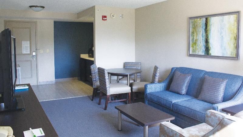 Люкс Кровать Кинг, Holiday Inn Hotel & Suites Tallahassee Conference Center North, An Ihg