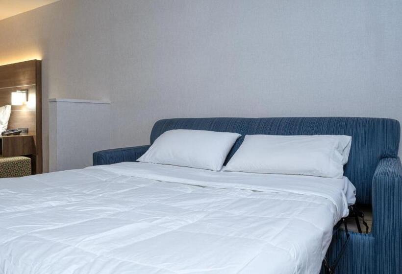 스위트 킹사이즈 침대, Holiday Inn Express Radcliff Fort Knox, An Ihg