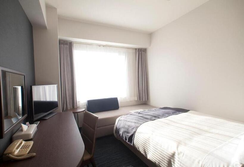 اتاق استاندارد یک نفره, Port Plaza Chiba