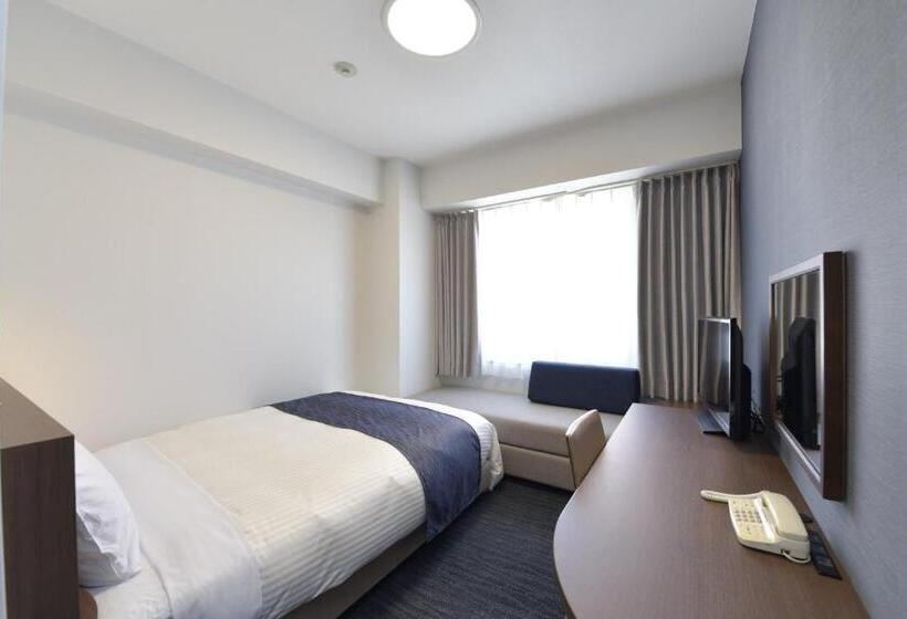 اتاق استاندارد یک نفره, Port Plaza Chiba
