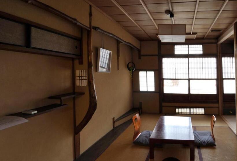 חדר סופריור, Izuyasu Traditional Kyoto Inn Serving Kyoto Cuisine