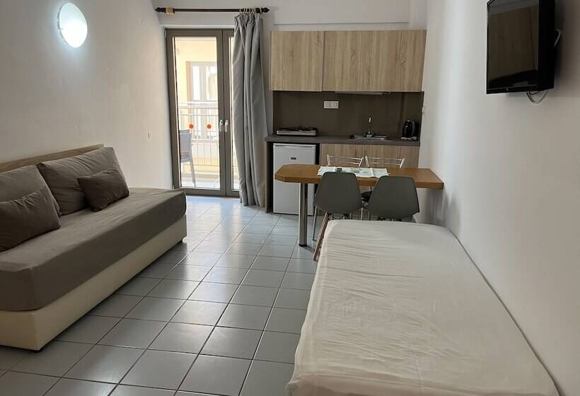 Апартаменты 1 Спальня, Acropolis Apartments