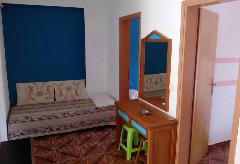 Семейный Номер, Denise Apartments