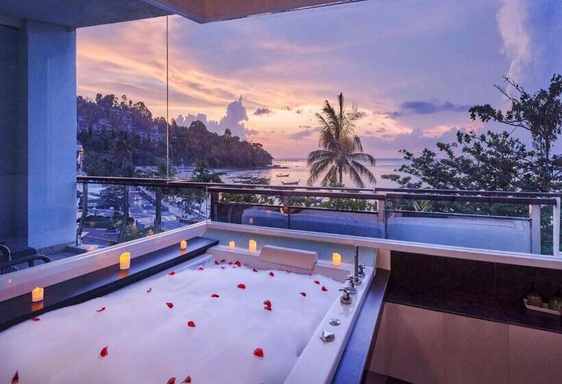Deluxe Suite Sea View, Homm Bliss Southbeach Patong