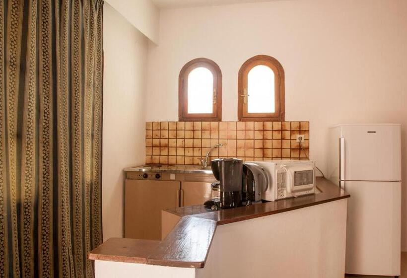 Семейный Номер Вид на Море, Ekavi Apartments