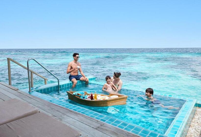 ویلای لوکس 1 خوابه, Centara Grand Island Resort & Spa Maldives