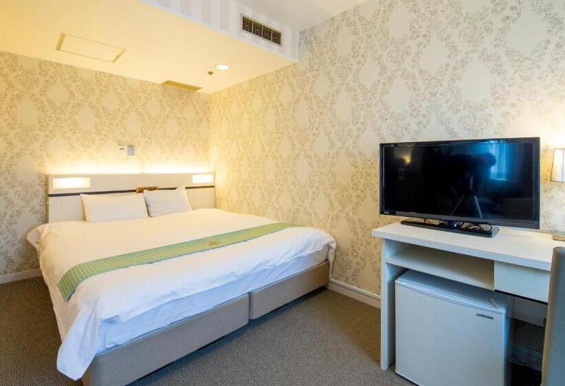 Номер Deluxe, New Osaka