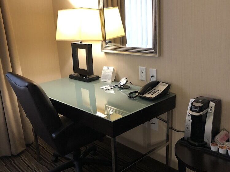Люкс Адаптированный для Инвалидов, Holiday Inn Express Hotel Twin Falls, An Ihg