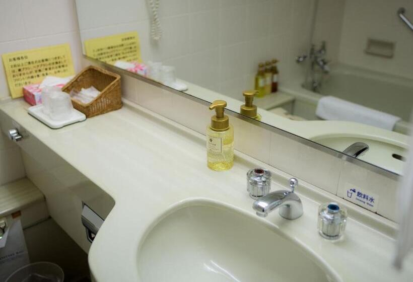 اتاق استاندارد با چشم‌انداز کوهستان, The Hotel Yakushima Ocean & Forest