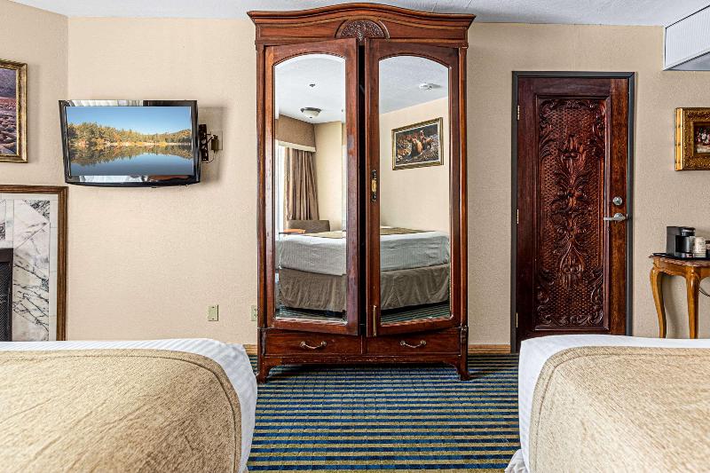 Номер Стандарт Адаптированный для Инвалидов, Chateau Big Bear Boutique Hotel, Bw Signature Collection