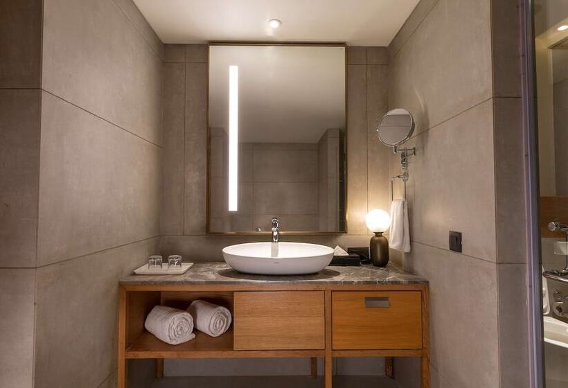 جناح, The Oasis Mussoorie  A Member Of Radisson Individuals